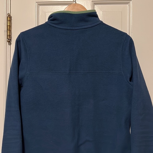 Patagonia Micro D Fleece Pullover in Stone Blue with Green Trim - Picture 6 of 6